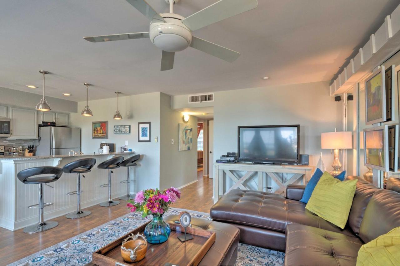 Waterfront Lake Travis Home With Pool Access! Point Venture Екстер'єр фото