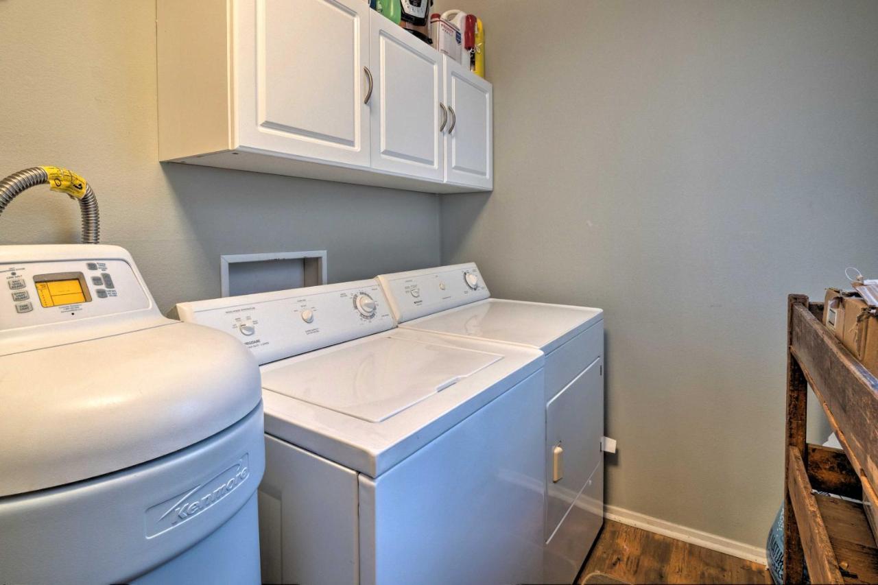 Waterfront Lake Travis Home With Pool Access! Point Venture Екстер'єр фото